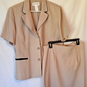 Studio 1 Women's 2 Beige Dress,Blazer And Skirt. NWOT Size 16. Like New.